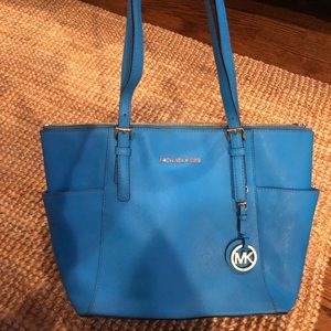 Authentic Michael Kors Hangbag/Tote